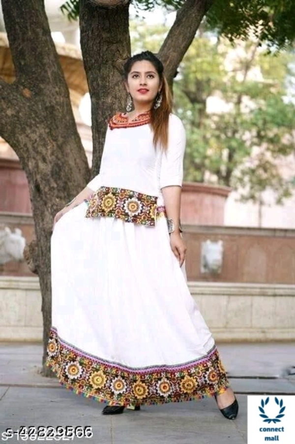 Stylish RETRO Women Ethenic Embroidered Rayon Skirts And Tops - M, White